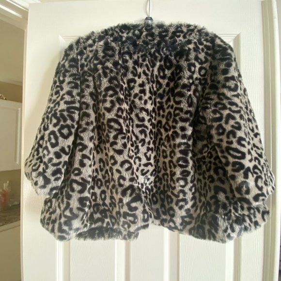 Plush - Crop swing jacket - Picture 2 of 6